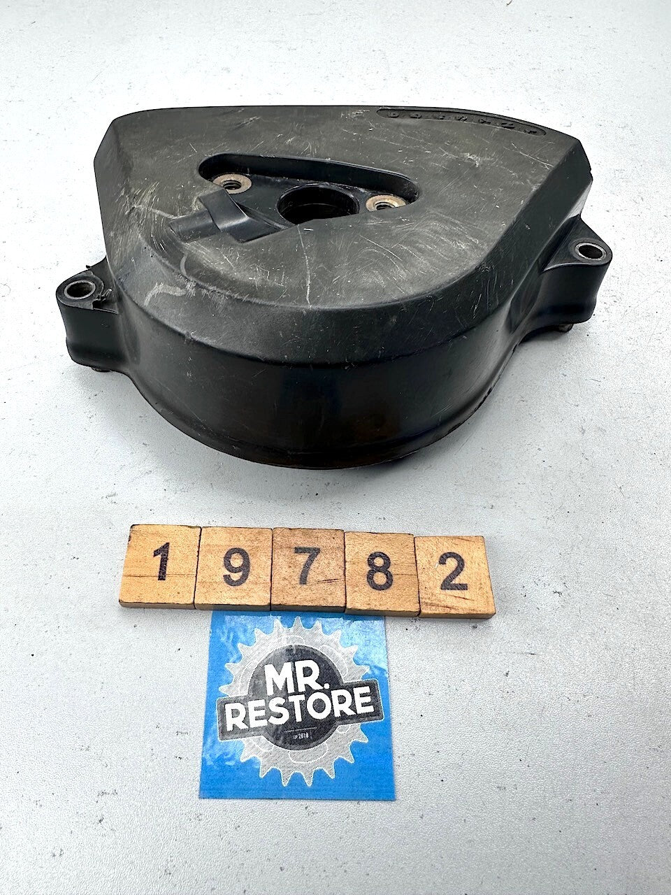Honda CBR900RR Fireblade 1994-97 - Sprocket Cover 11350-MAE