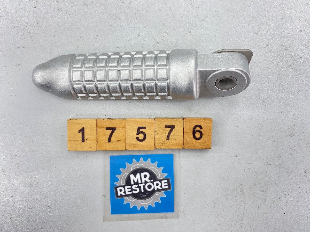 Suzuki RG500 RG400 OEM R/H Riders Footrest Peg - Vapour Blasted - 43501-04A00