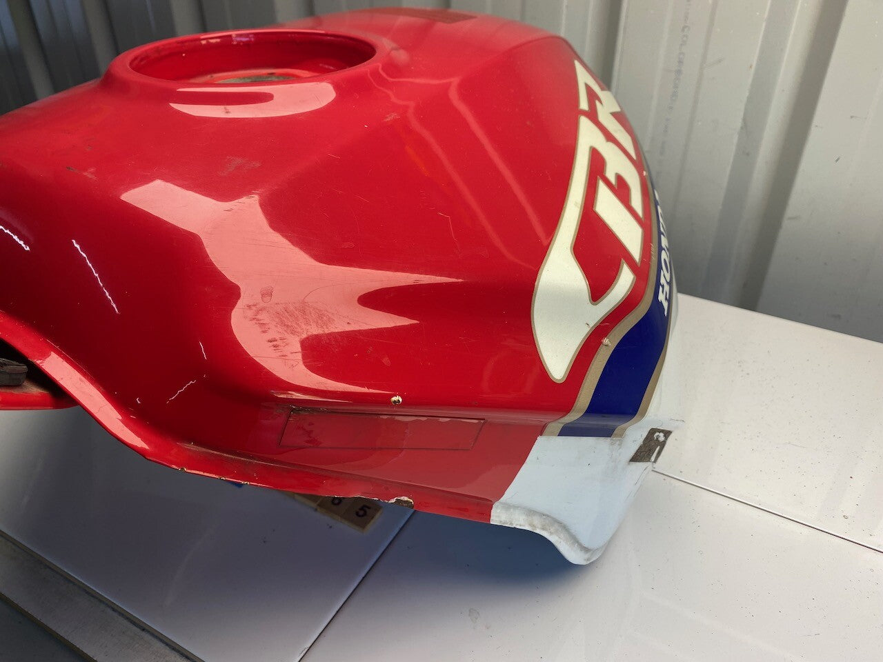 Honda CBR1000 Fuel Tank