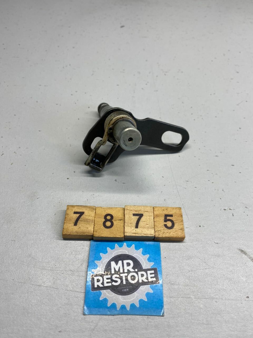 Honda CBR250RR MC22 Gear Selector Shaft - Splines in VGC