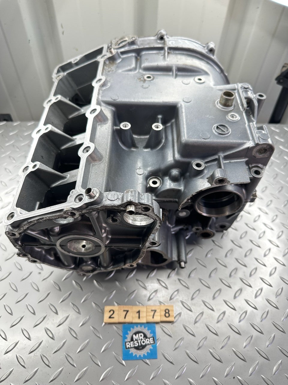 Kawasaki ZR250 Balius - Crankcases 14001-1234
