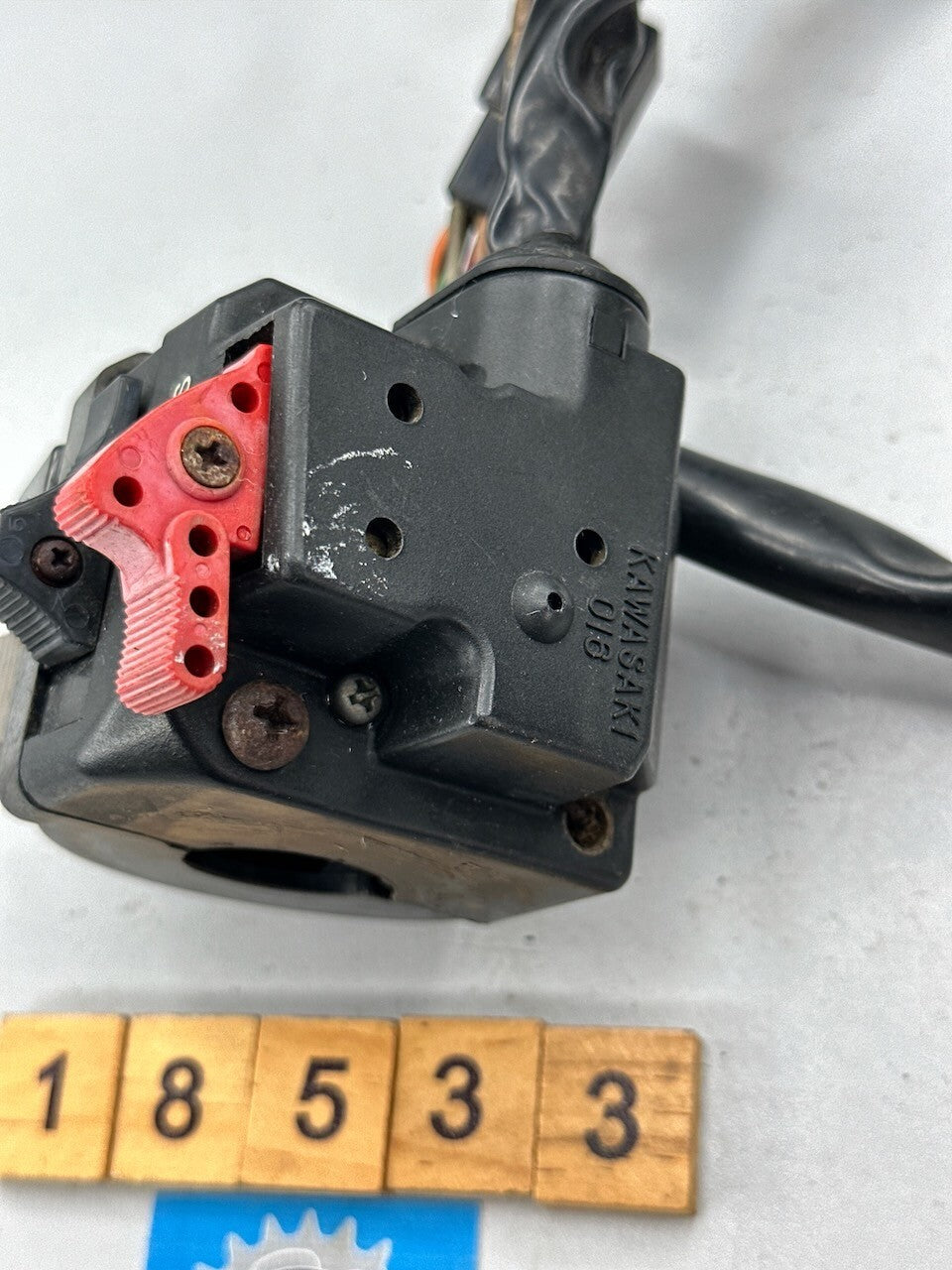 Kawasaki ZX750 GPZ750 L/H Handlebar Switch