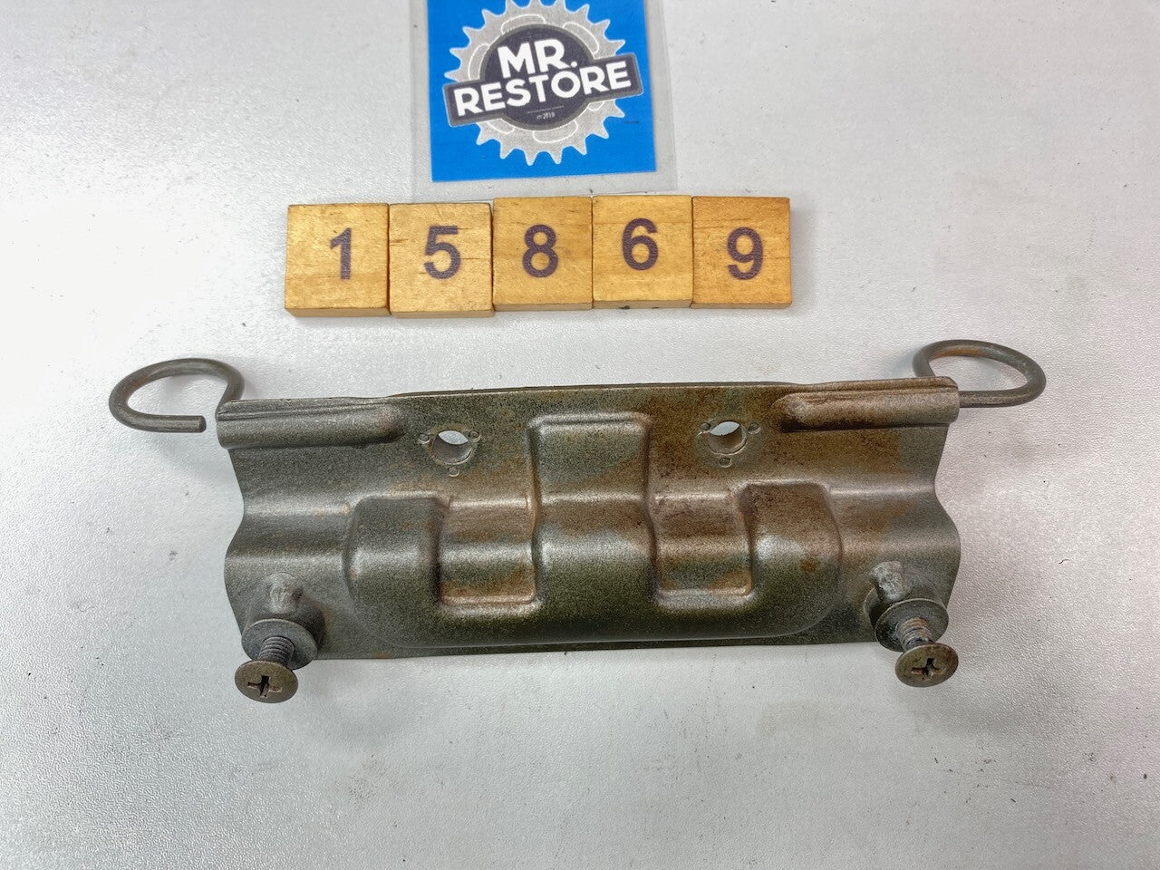 Kawasaki GPZ1100 Fork Emblem Bracket 