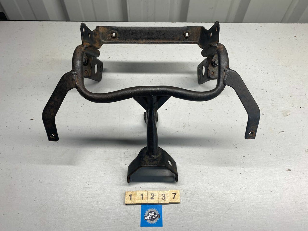 Suzuki GSX250FW Headlight Front Fairing Bracket