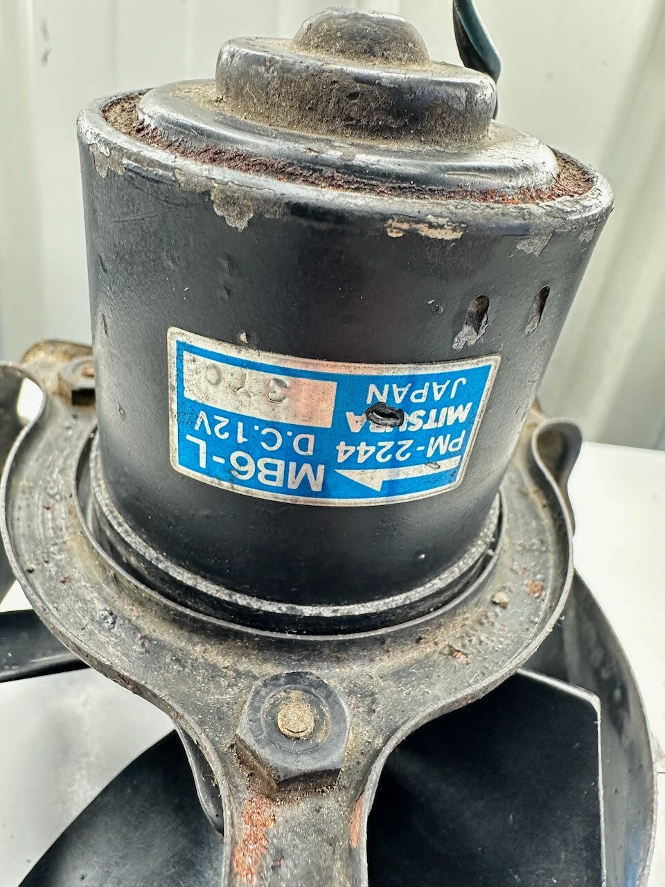 Honda VF1000 '84-85' Left Radiator Cooling Fan (Tested) 19035-MB6-003