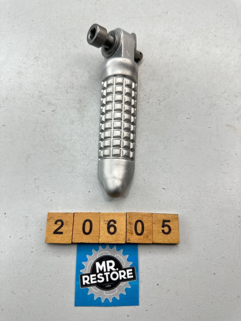 Suzuki RG500 RG400 OEM L/H Riders Footrest Peg - Vapour Blasted - 43502-04A00