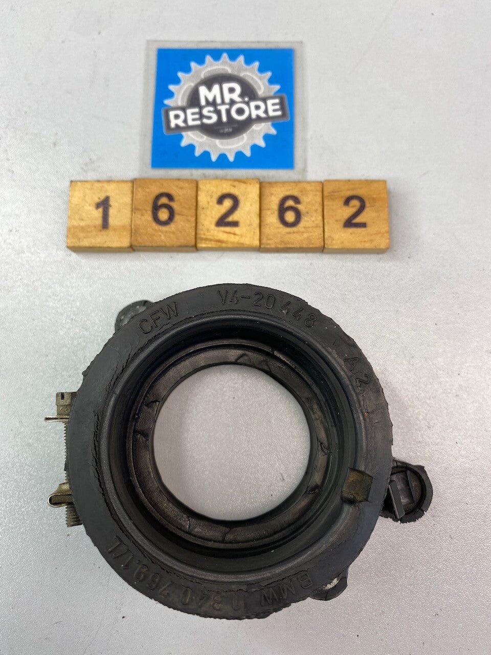 BMW R1100R R1100GS R1200CL R850R L/H Inlet Manifold 11 61 1 340 769 