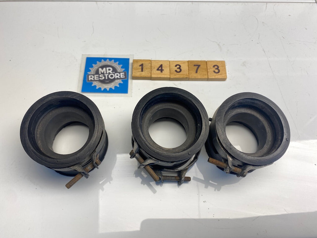 Kawasaki GPZ900R ZX900 Carburettor Carb Holders & Clips (x3) 16065-1108