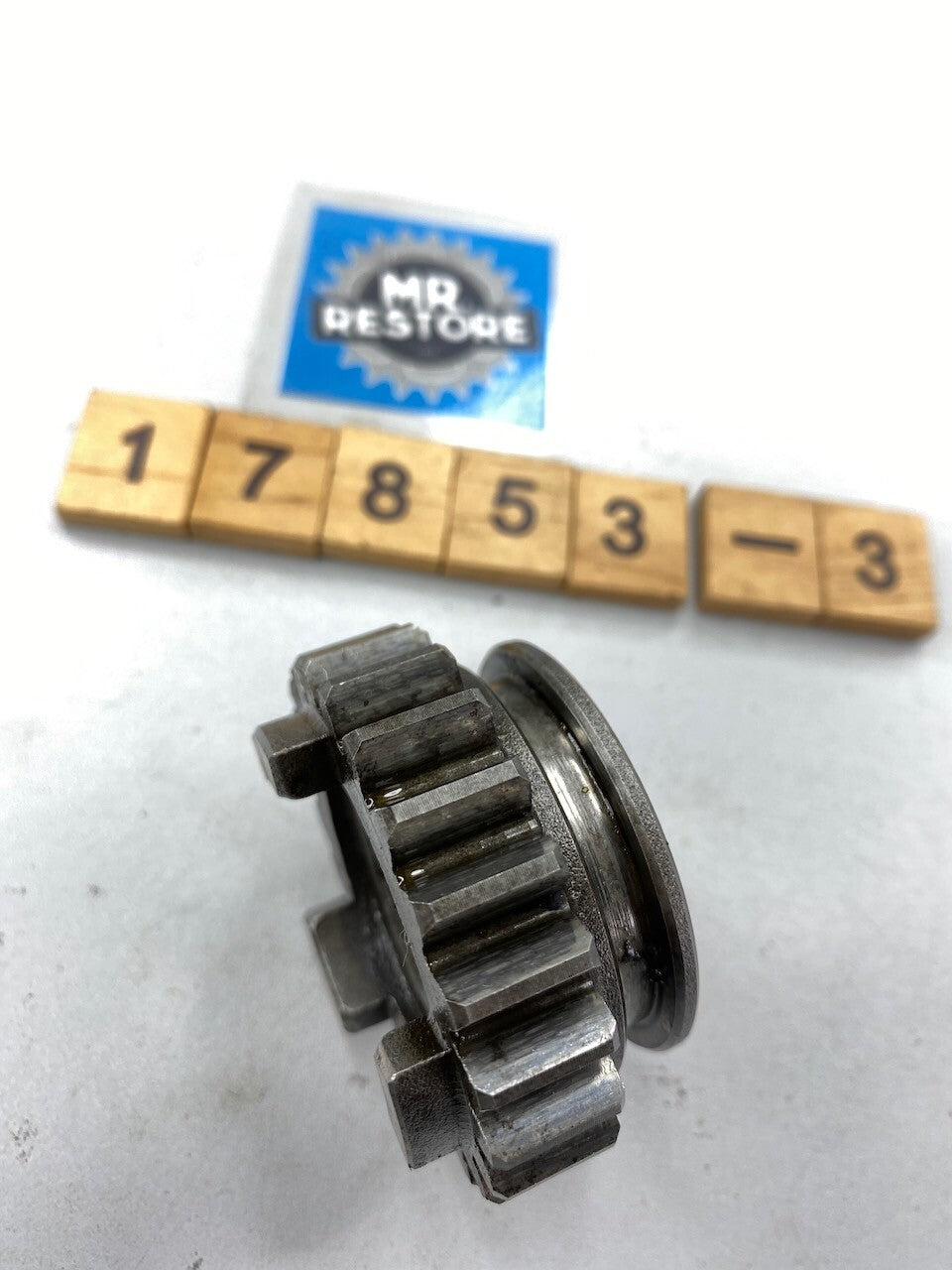 Yamaha SR500 SR400 XT500 TT500 Transmission 4th Wheel Gear 583-17241