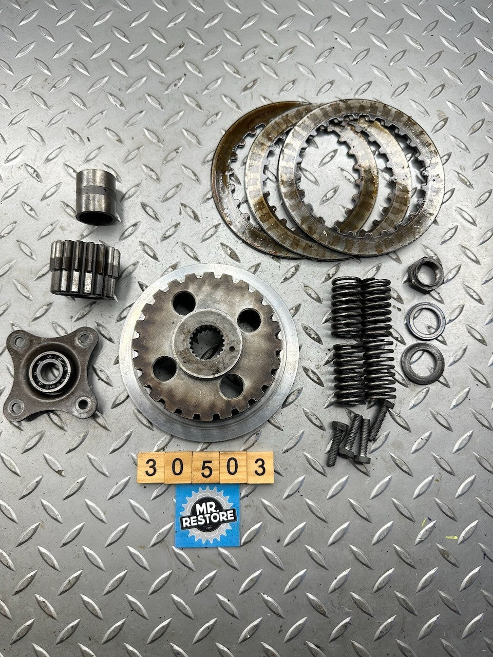 Honda XR / XL 500 1979-82 Clutch Hub Boss / Starter Gear/ Lifter Plate / Guide