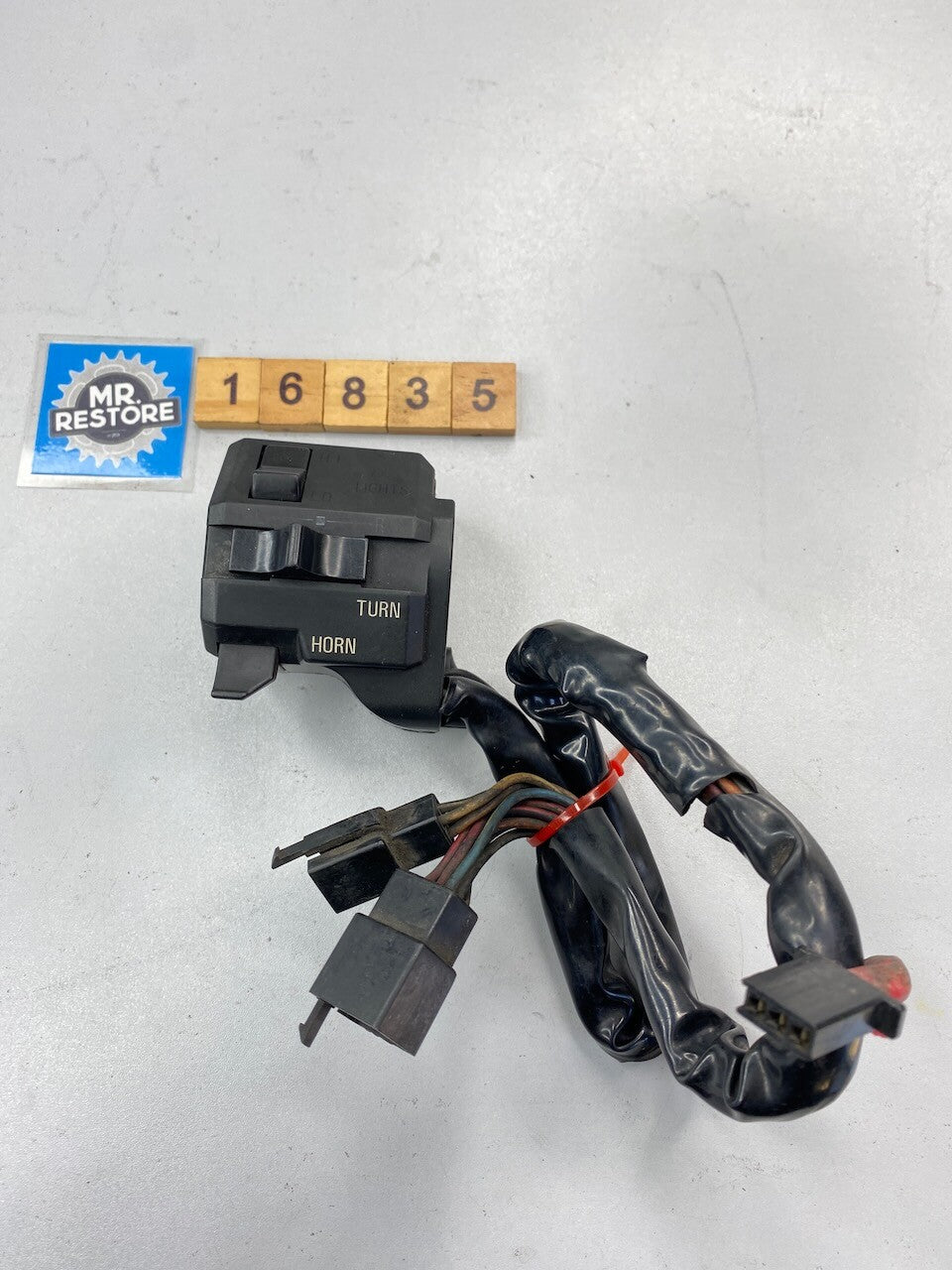 Kawasaki GPZ750R ZX750 L/H Handlebar Switch