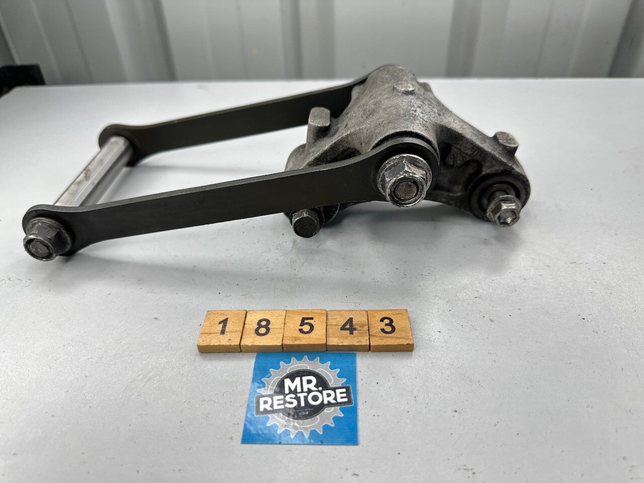Kawasaki Z750 ZR750 ZX10 ZX6 Uni Trak Rear Suspension Shock Arms 39007-0006