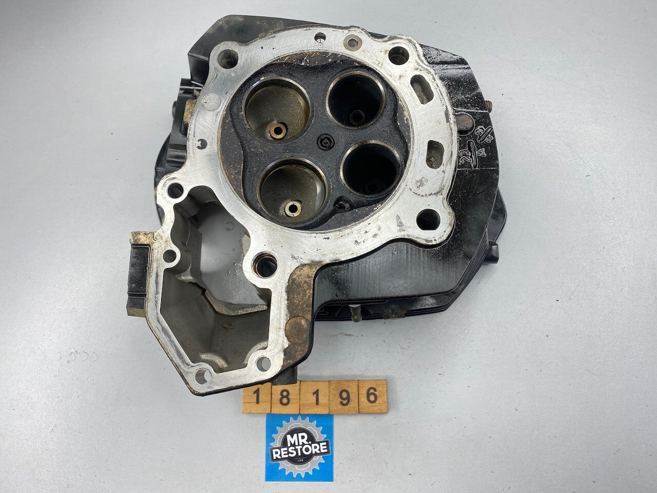 BMW R1200GS L/H Cylinder Head 7723603