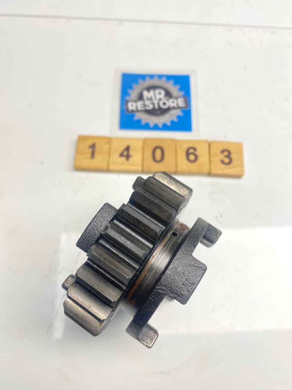 Yamaha RD500LC RZ500 RZV500R Transmission 5th Gear 24 tooth 47X-17251