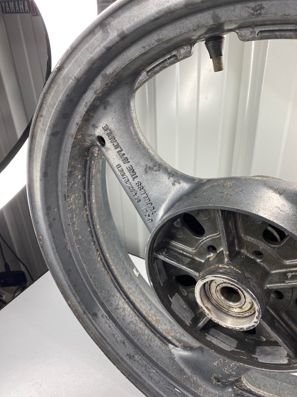 Suzuki GSX250F Across Rear Wheel 17x4.00