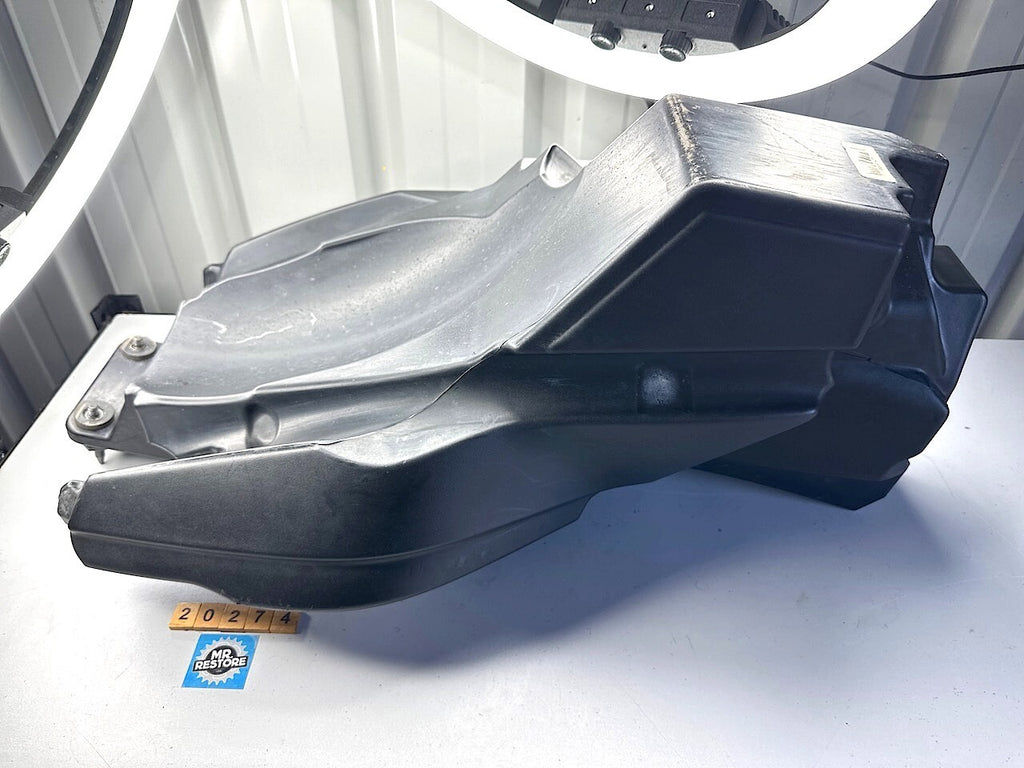 BMW F800S Fuel Tank 16117678598