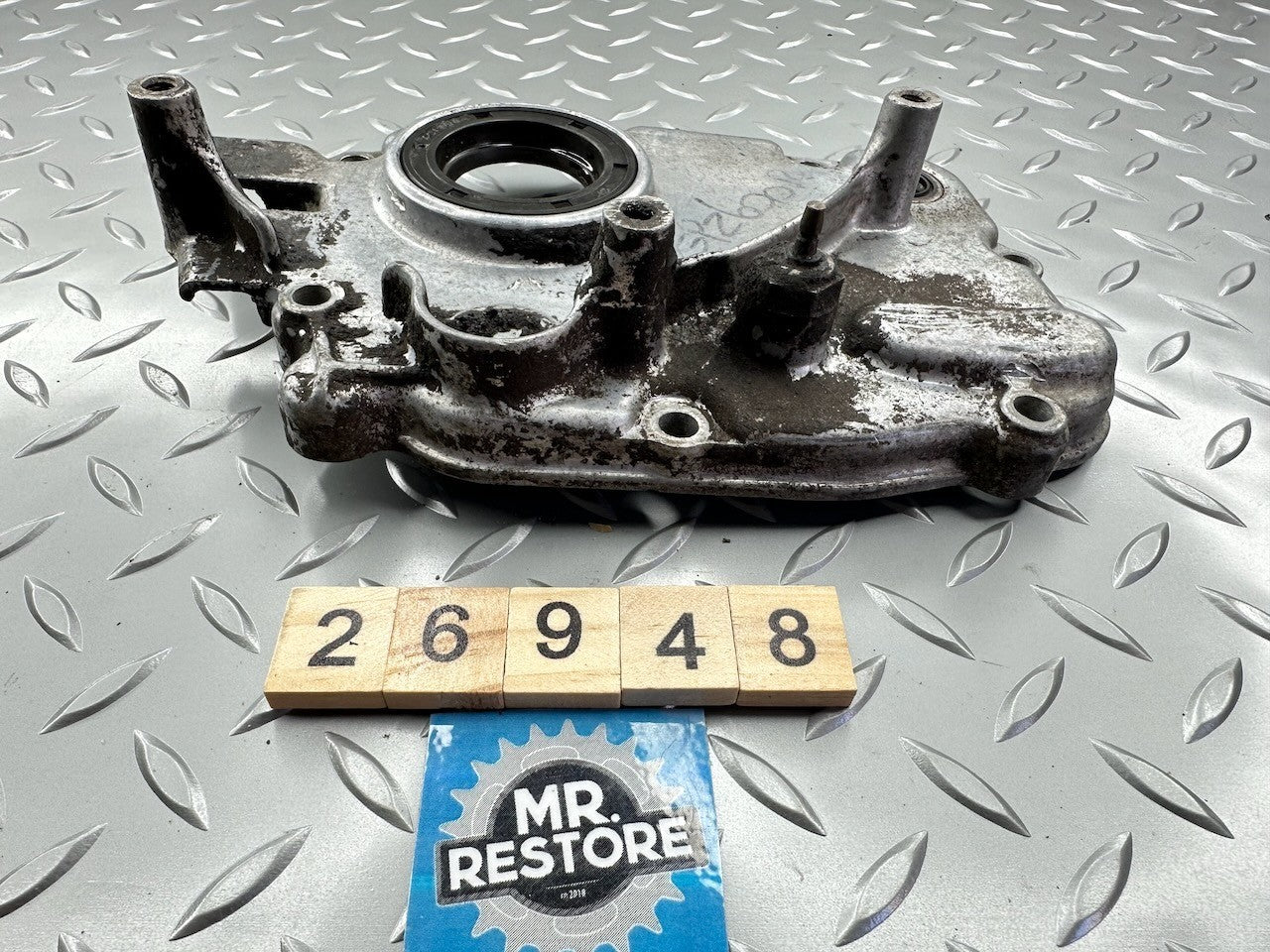Kawasaki KZ1100 Z1100 ZX600 Ninja 600 GPZ600 Transmission Gearbox Cover