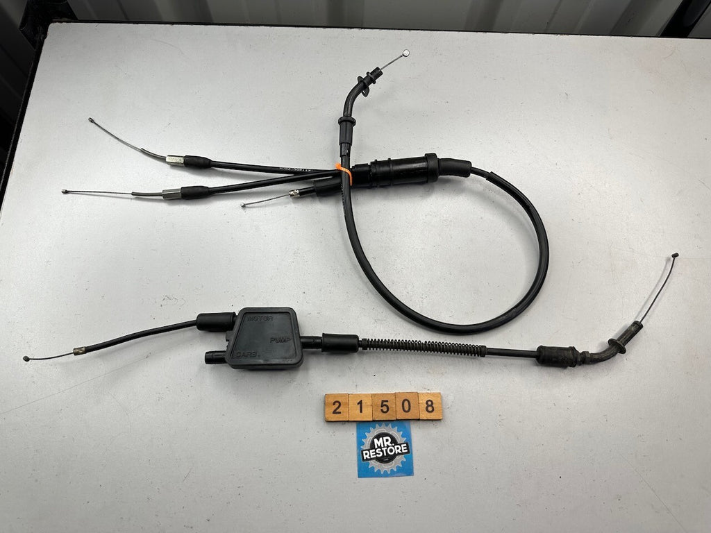 Yamaha TZR250 1KT 2MA Throttle Cable 1KT-26260