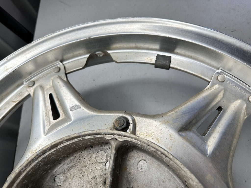 Honda Silver Rear Comstar Wheel Rim 18  x 2.15 (Jan 79)