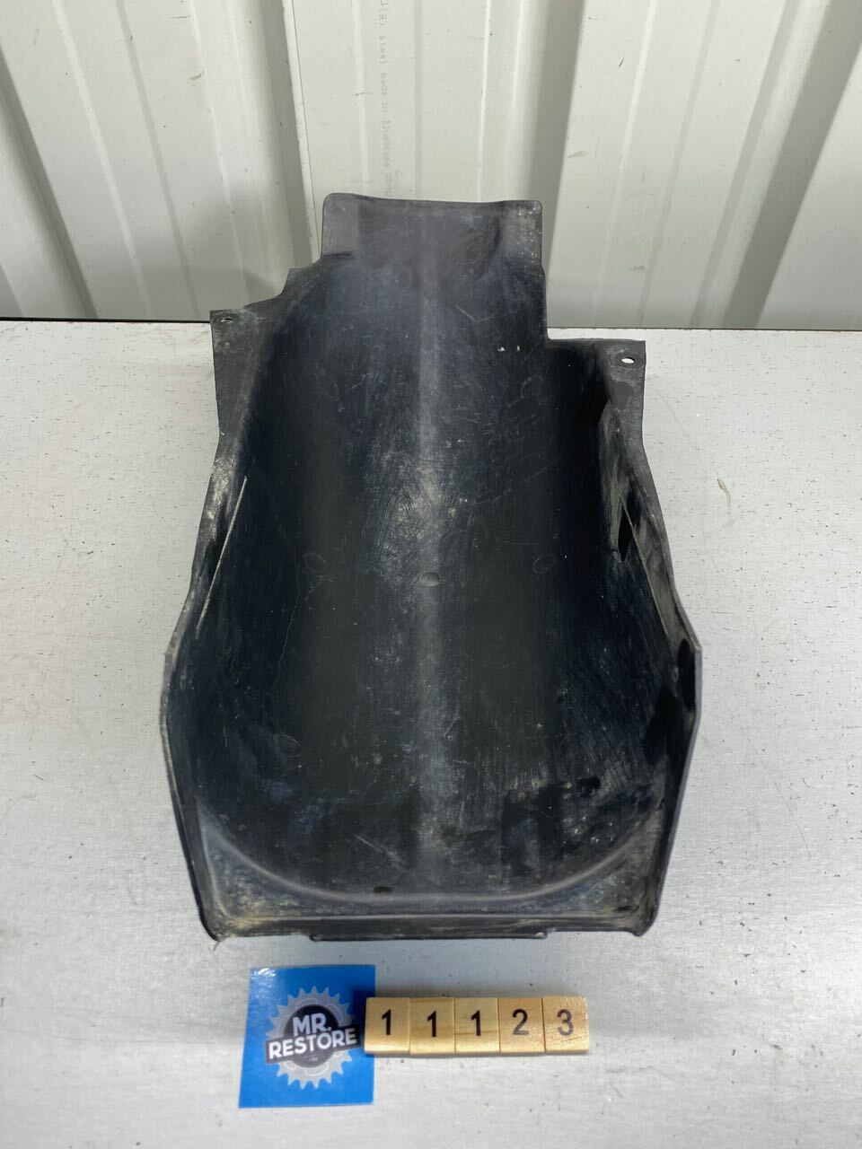 Yamaha FJ1200 FJ1100 FZ750 Rear Under Fender 36Y-2162
