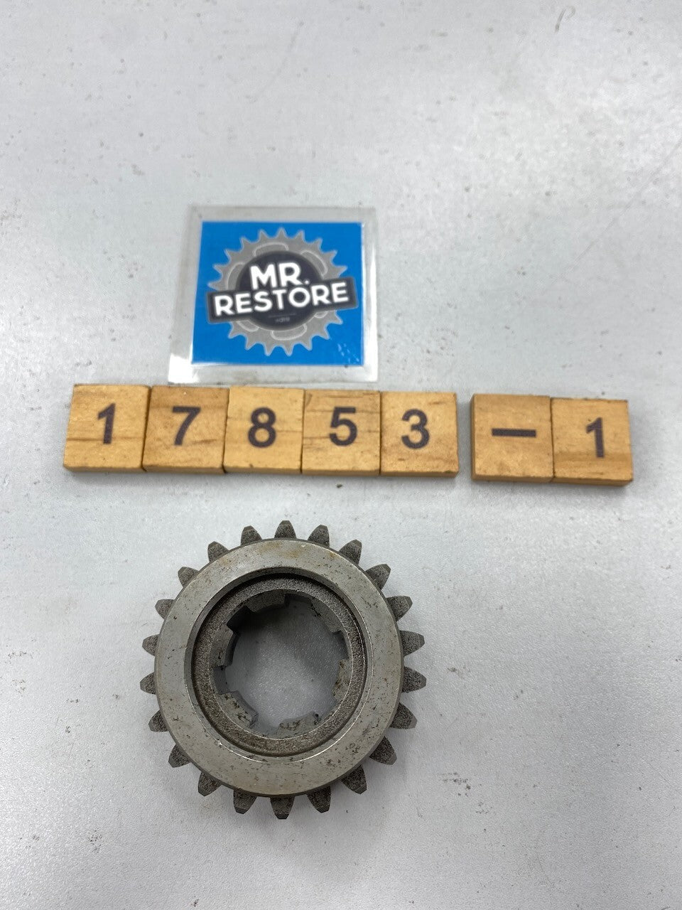 Yamaha SR500 SR400 XT500 TT500 Transmission 4th Wheel Gear 583-17241