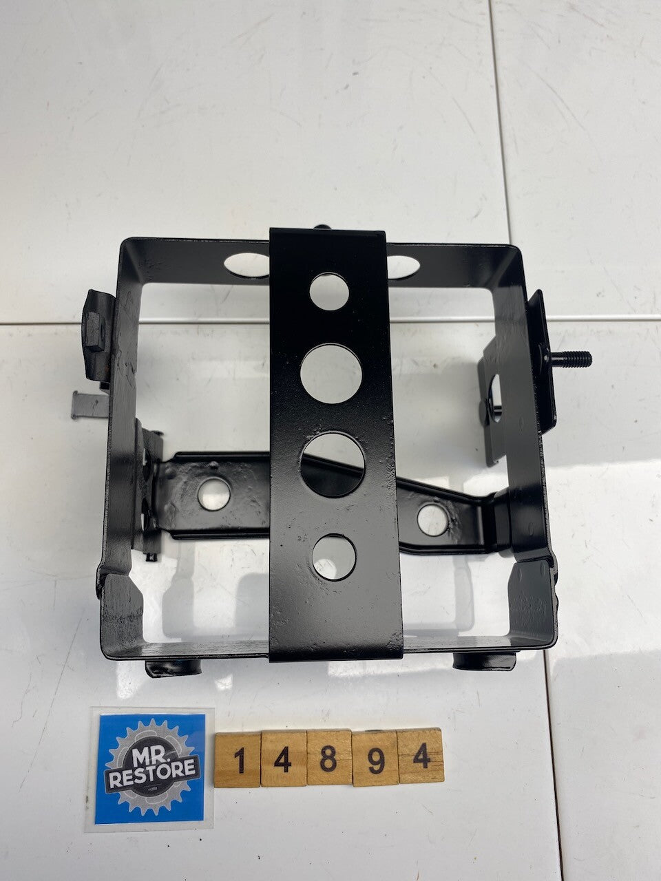 Yamaha SR500 SR400 Battery Box 2J2-21170 - Repainted