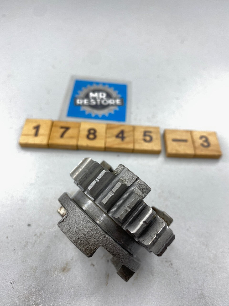 Yamaha SR500 SR400 XT500 TT500 Transmission 3rd Pinion Gear 583-17131-02