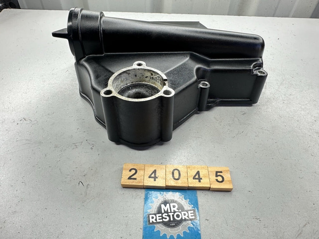 Triumph Daytona Speed Triple T300 Sprint Trident - Sprocket Cover & Dipstick