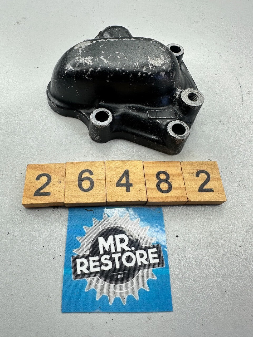 Honda CR250 R CR125 R Water Pump Impeller Cover 19221-KA3-700