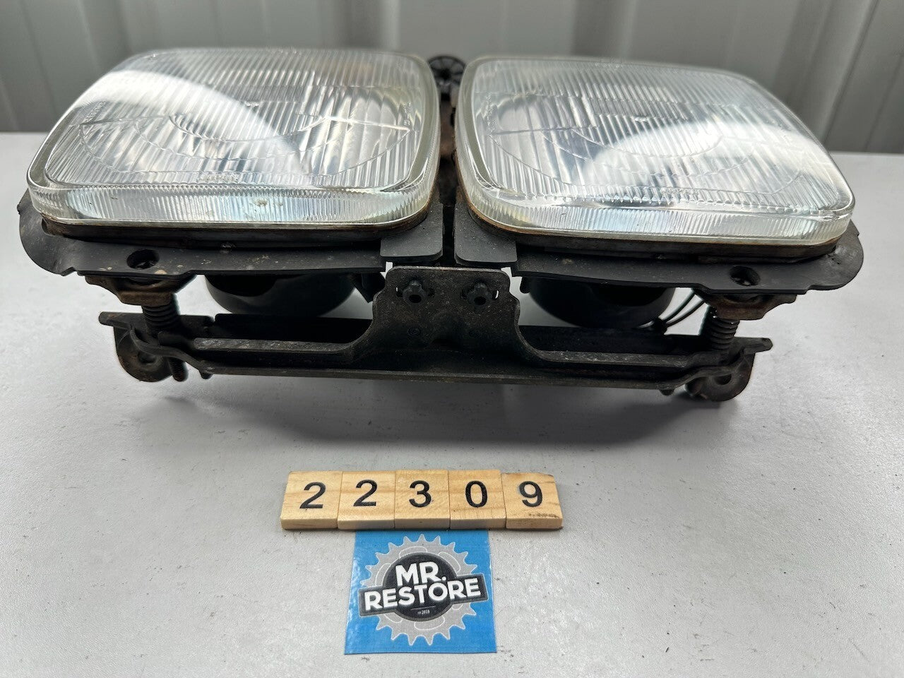 Honda CBX750 Headlights & Frame (tested)
