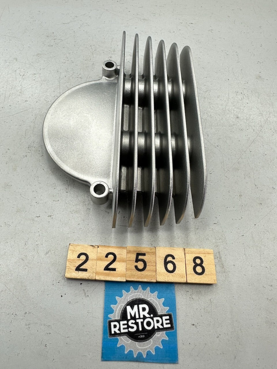 Yamaha XV250 XV240 Virago Cylinder Head Side Cover 3 - 2UJ-11185