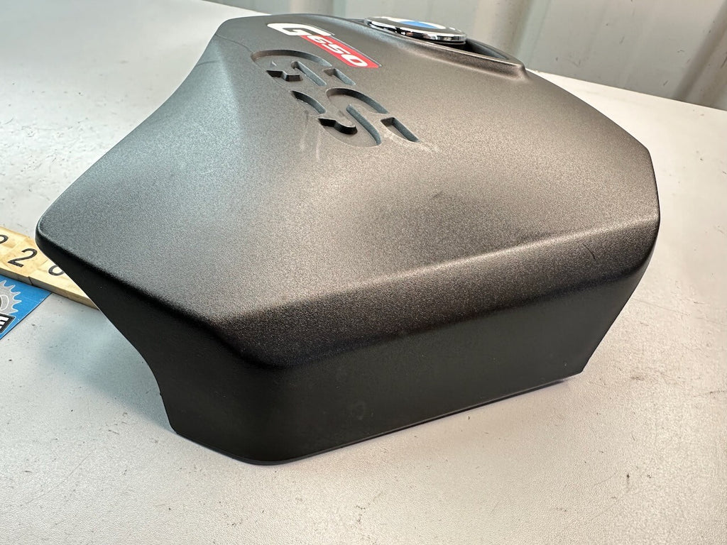 BMW G650GS 2010-15 Right Lateral Trim Plaque Holder Tank Cover