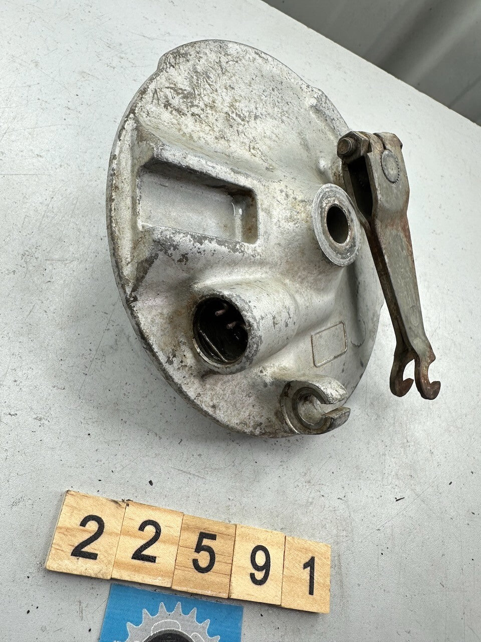 Yamaha IT125 3R9 1980-83 Front Brake Plate