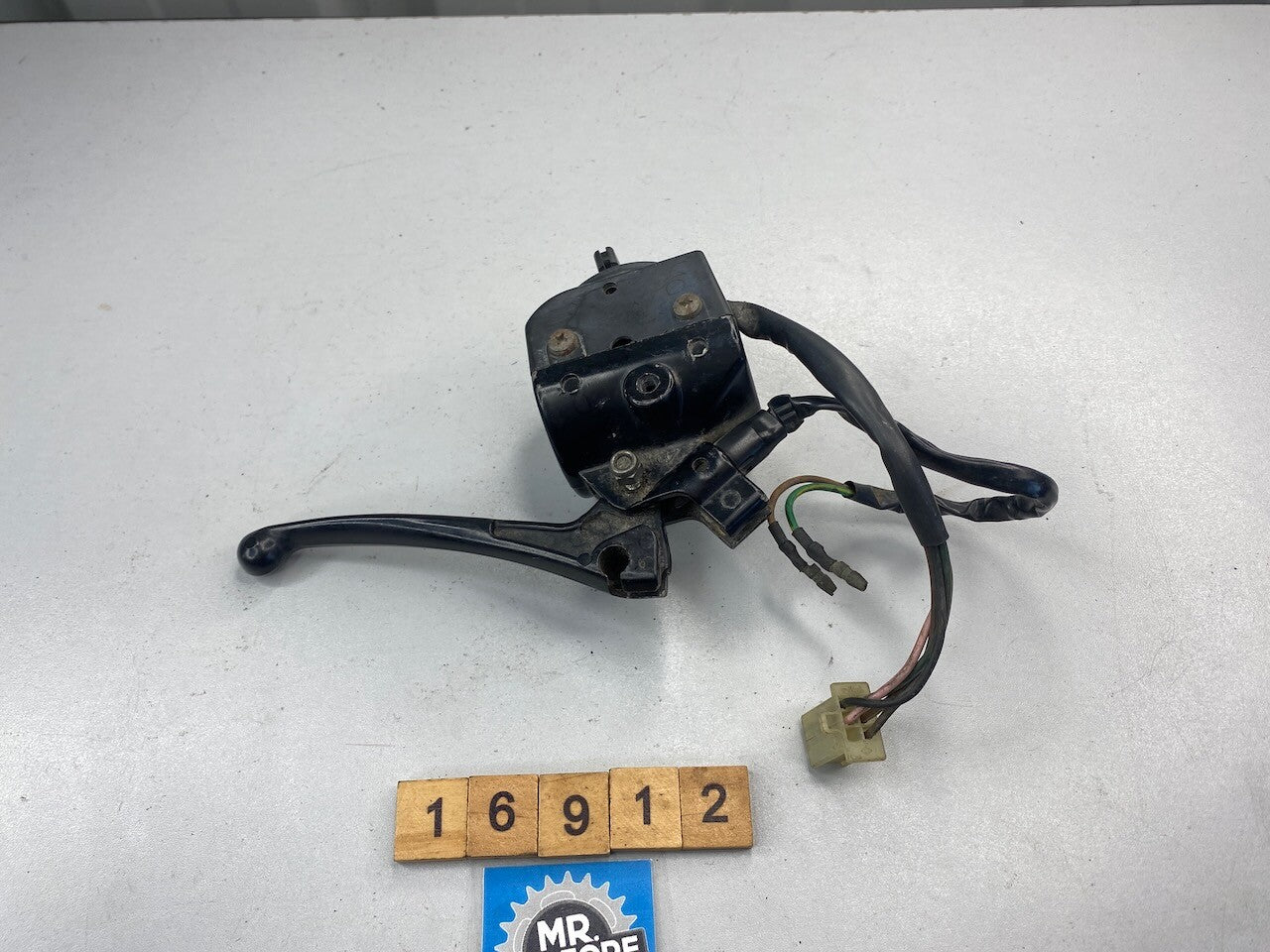 Yamaha Jog 1980s L/H Handlebar Switch & Lever