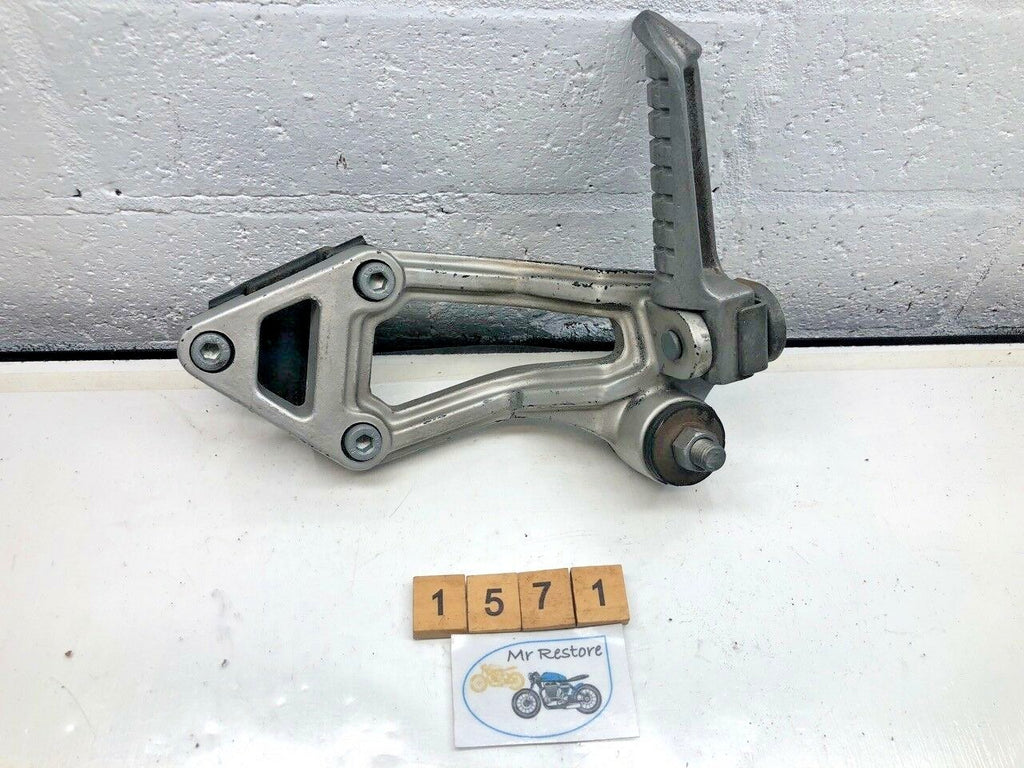 KAWASAKI ZX10 L/H Pillion Bracket Exhaust mount assy 88-90 35011-1425