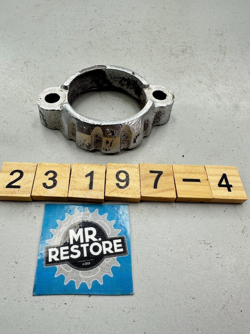 Honda CB360 CB250 CL360 CJ360 OEM Exhaust Ring Nut Flange Joint Clamp 18231-369