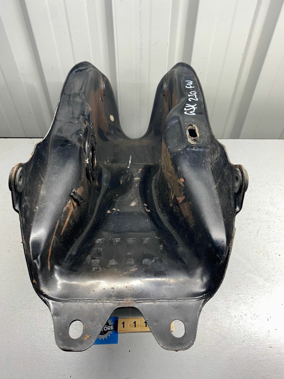 Suzuki GSX250FW Fuel Gas Tank