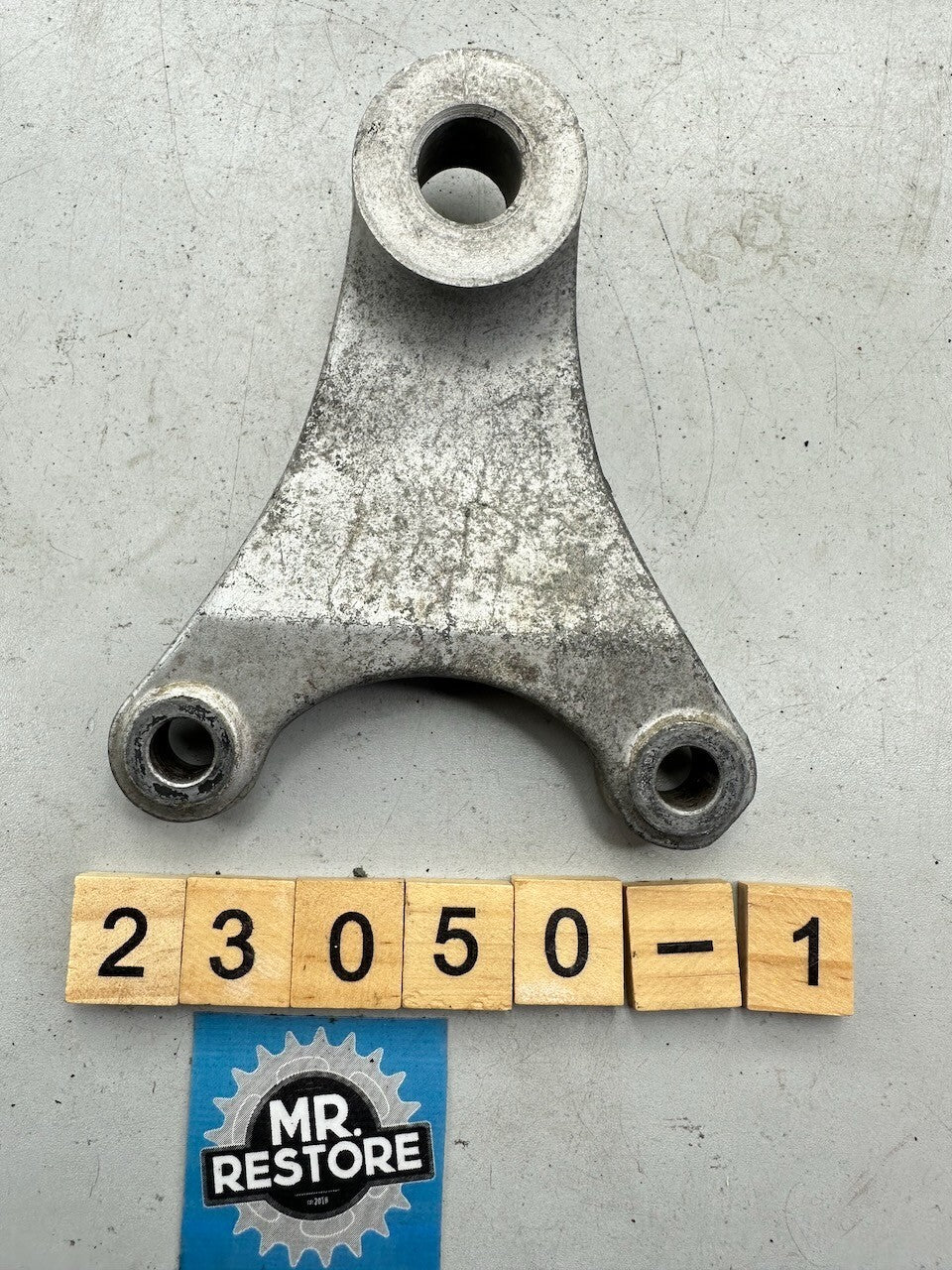 Suzuki GS650 Katana '81-83' Rear Brake Caliper Bracket 69721-47020