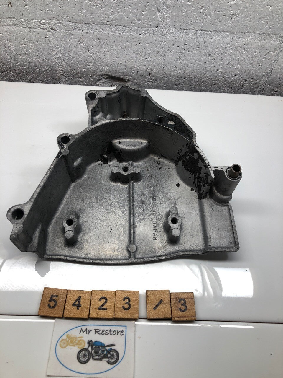 Kawasaki GPZ900R GPZ750R ZX900 Chain Cover  14026-1173 (bead blasted)