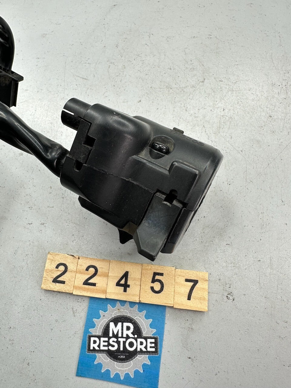 Kawasaki GPZ1000RX ZX1000 Left Handlebar Switch