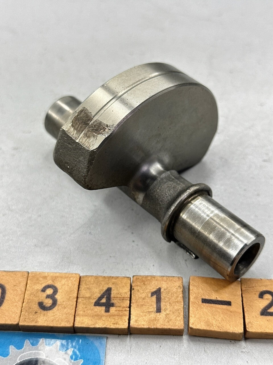 Suzuki DR350 Crankshaft Balancer 12651-14D00  12651-14D01