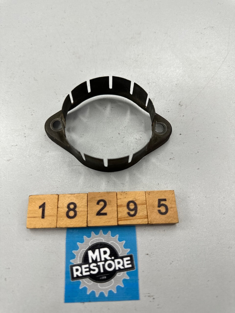 Yamaha TX750 TX500 XT500 XS500 TT500 Carb Joint Cover 256-13564