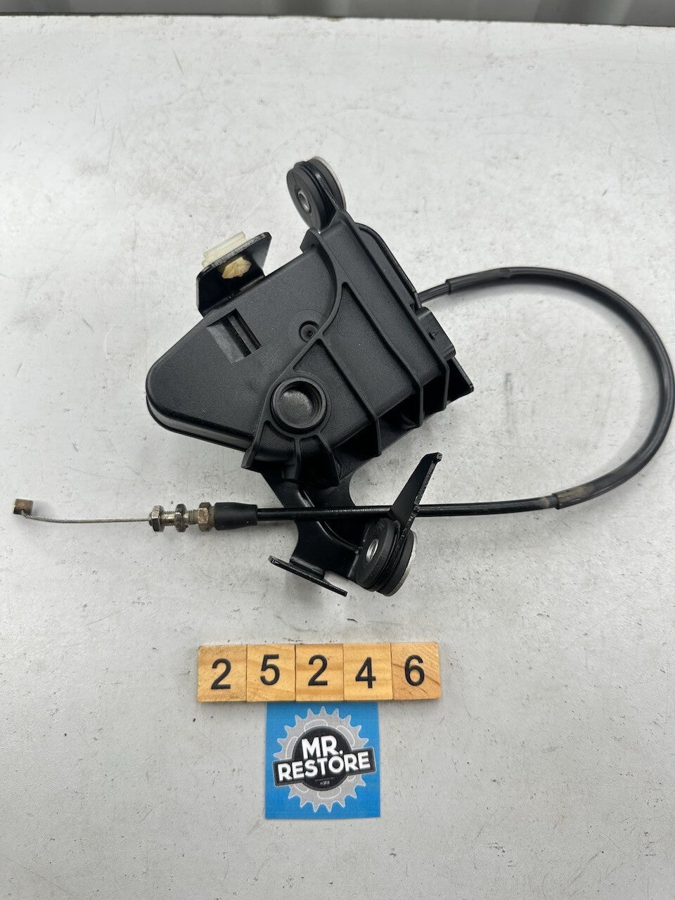 BMW K1300R K1300S Exhaust Flap Servo Control Unit & Cable 18307719422