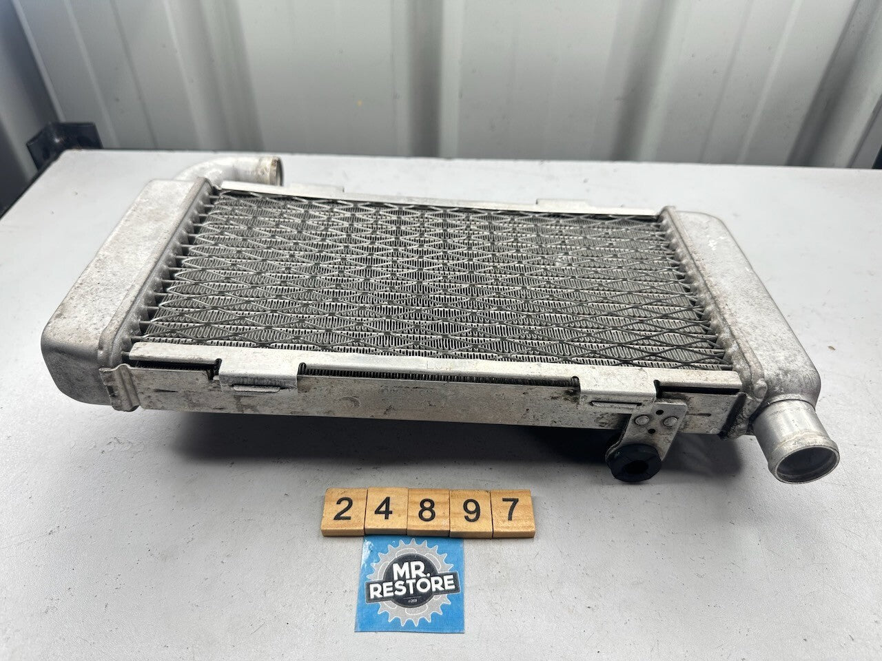 Honda VTR1000 F '97-06' Left Radiator & Guard 19060-MBB-D61