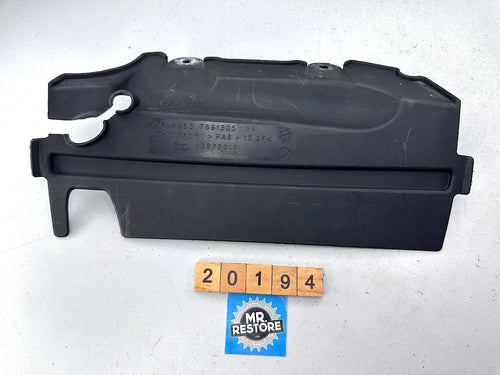 BMW F800S F800ST F800R F800GT Radiator Fan Air Duct 46637691305