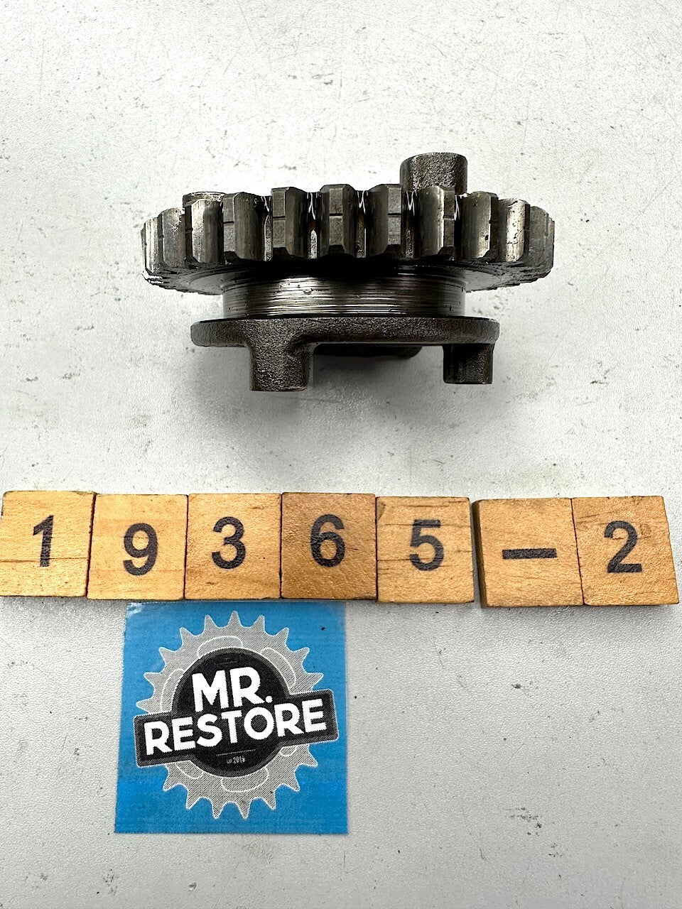 Honda CBR250RR MC22 Transmission Countershaft Gear (30T) 23501-KAZ