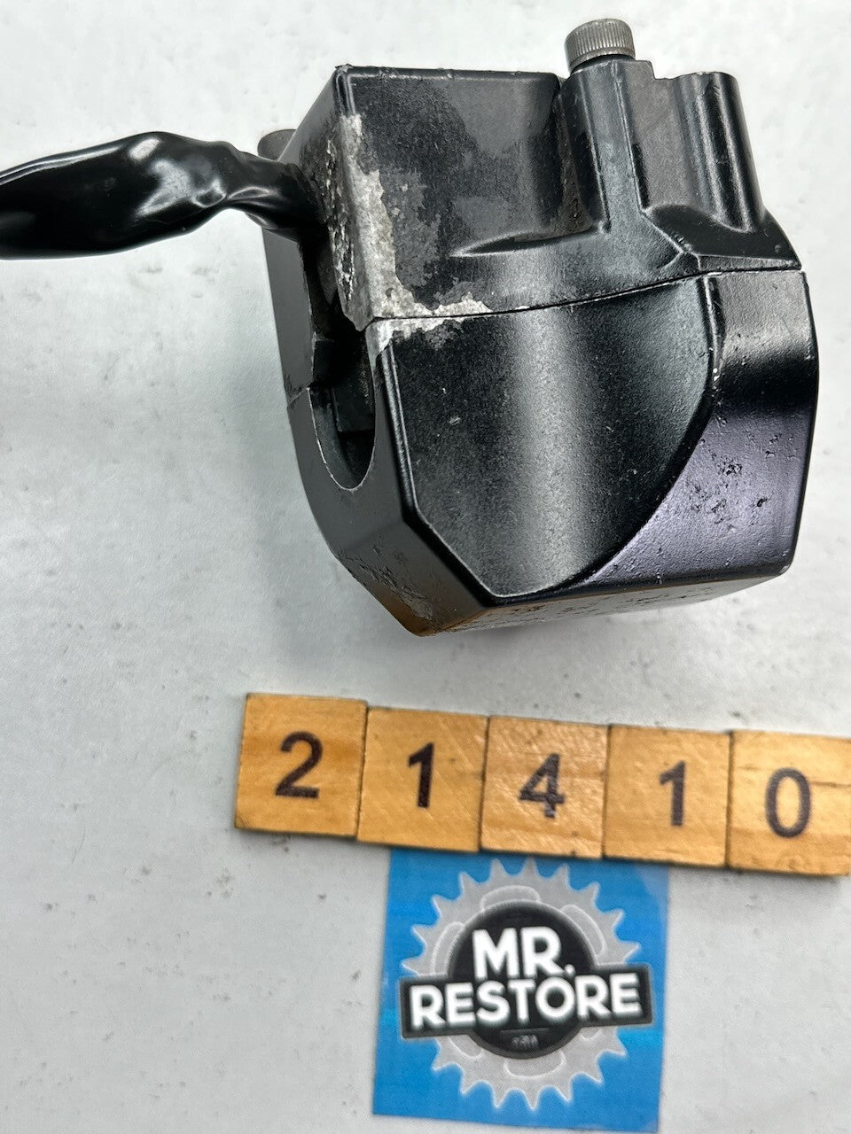 Yamaha TZR250 1KT 2MA SDR200 R/H Handlebar Switch 1KT-83975