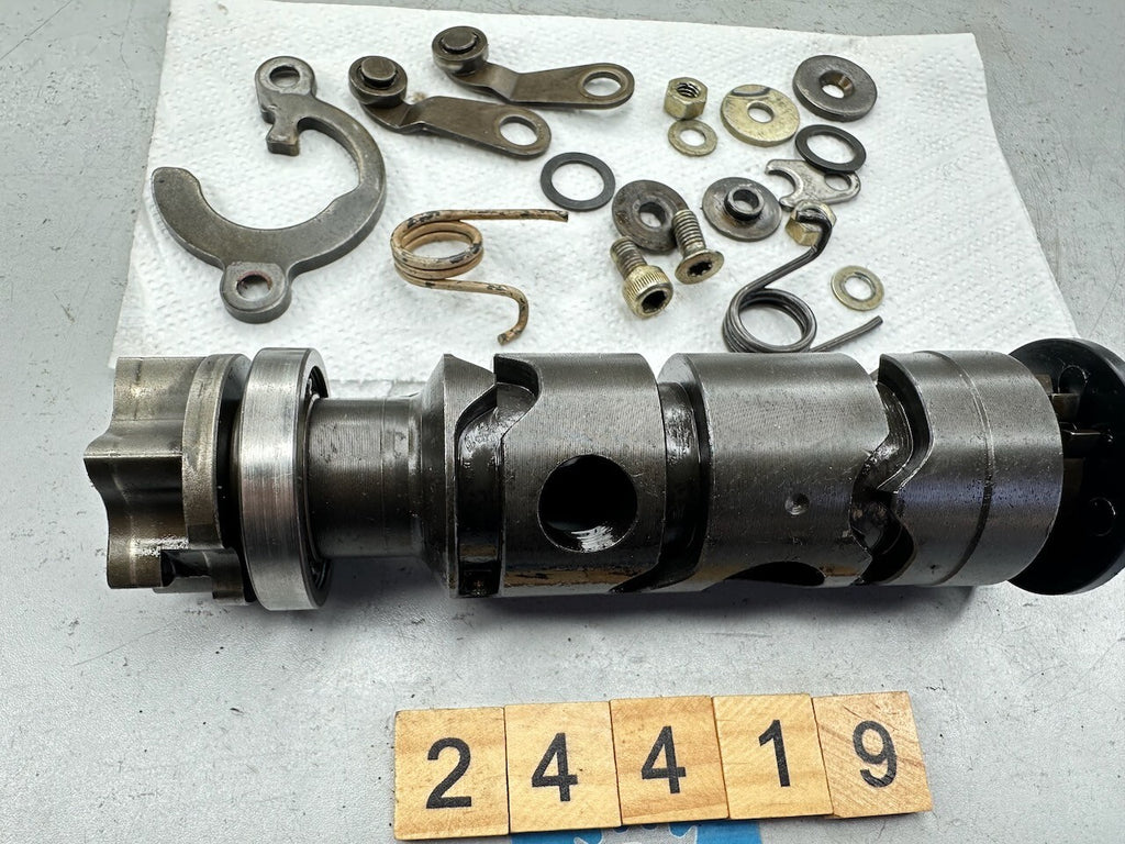 Triumph Daytona Speed Triple T300 Sprint Trident Tiger Trophy - Gear Shift Drum