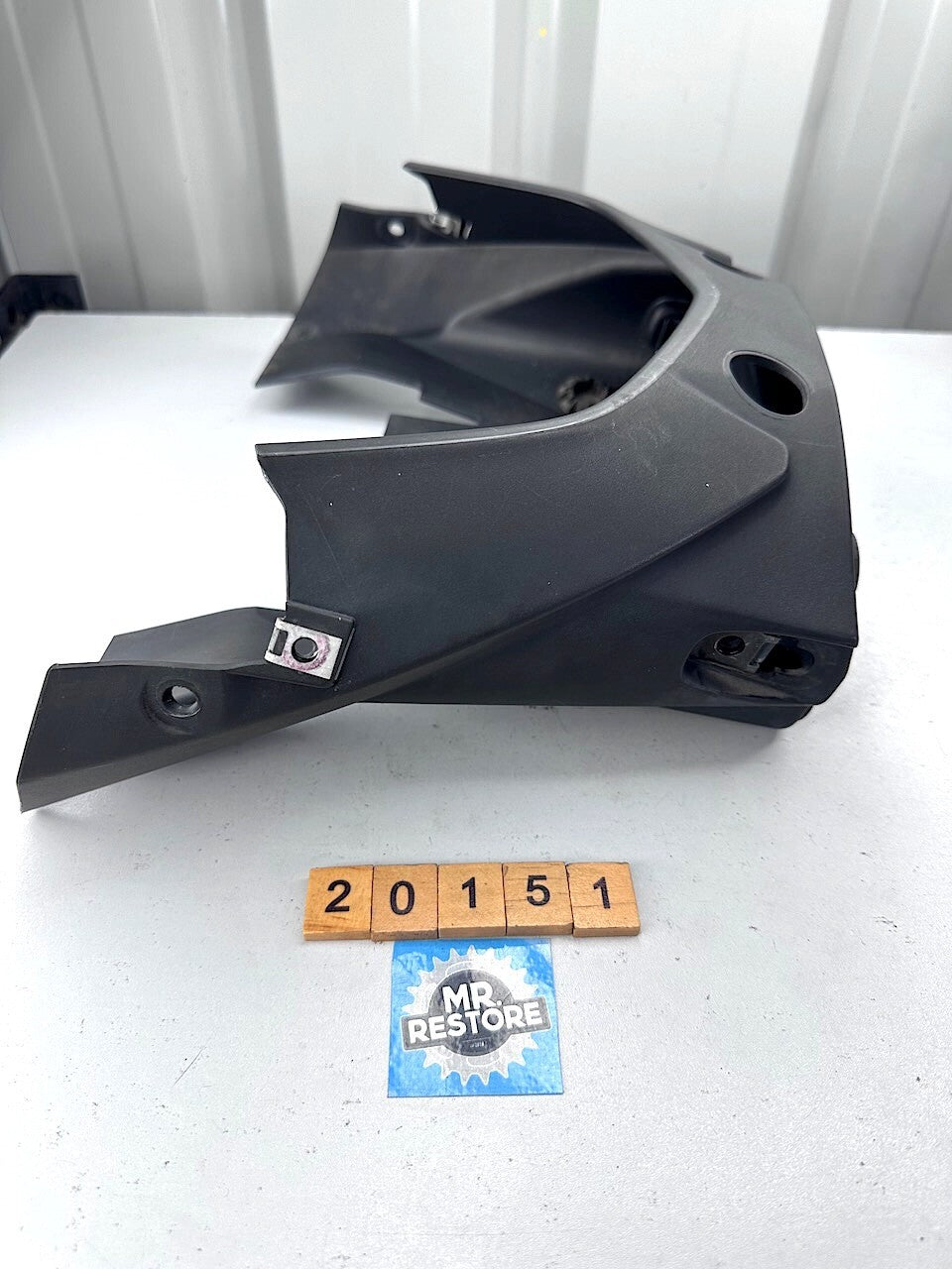 BMW F800S F800R F800GT F800ST Tail Trim 46627680255