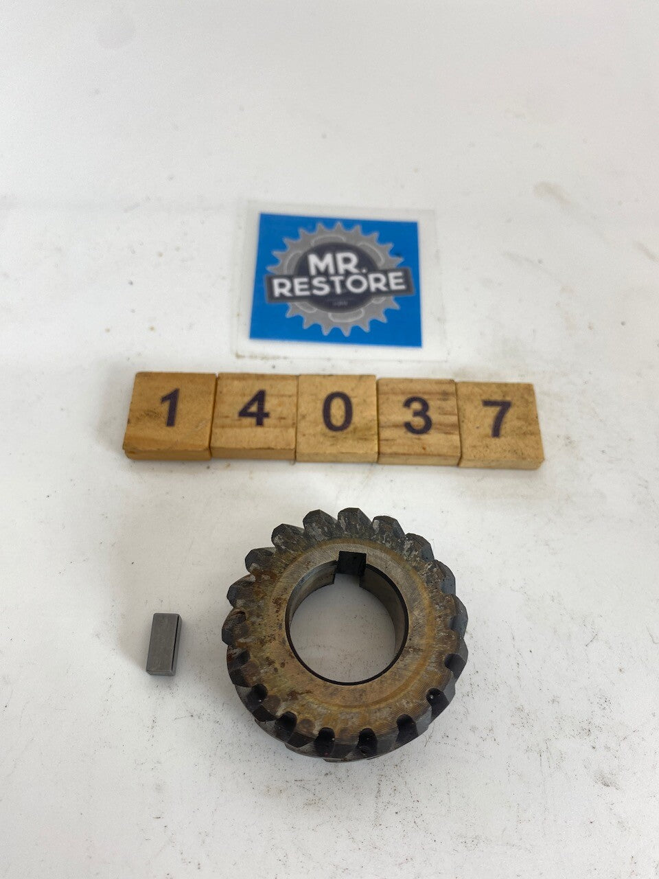 Yamaha DT200R Primary Drive Gear & Key 37F-16111